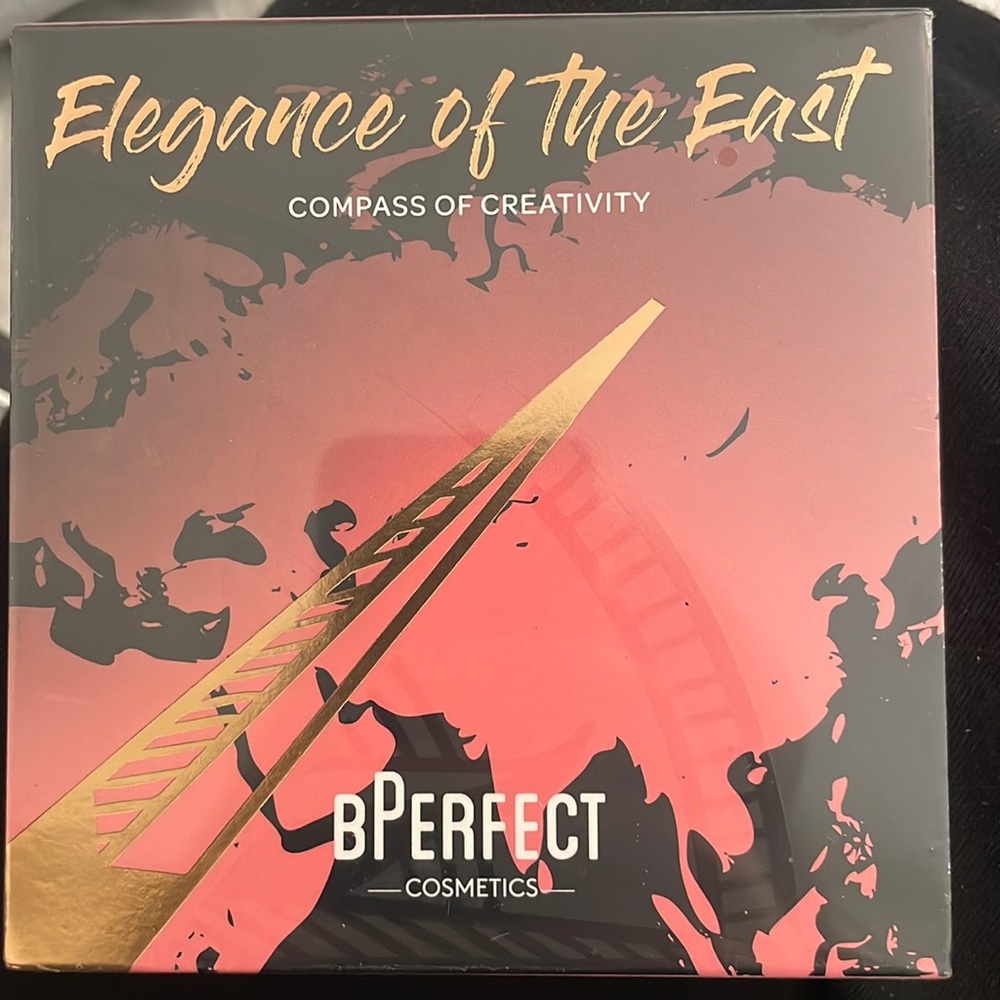 Bperfect Eyeyshadow Palette